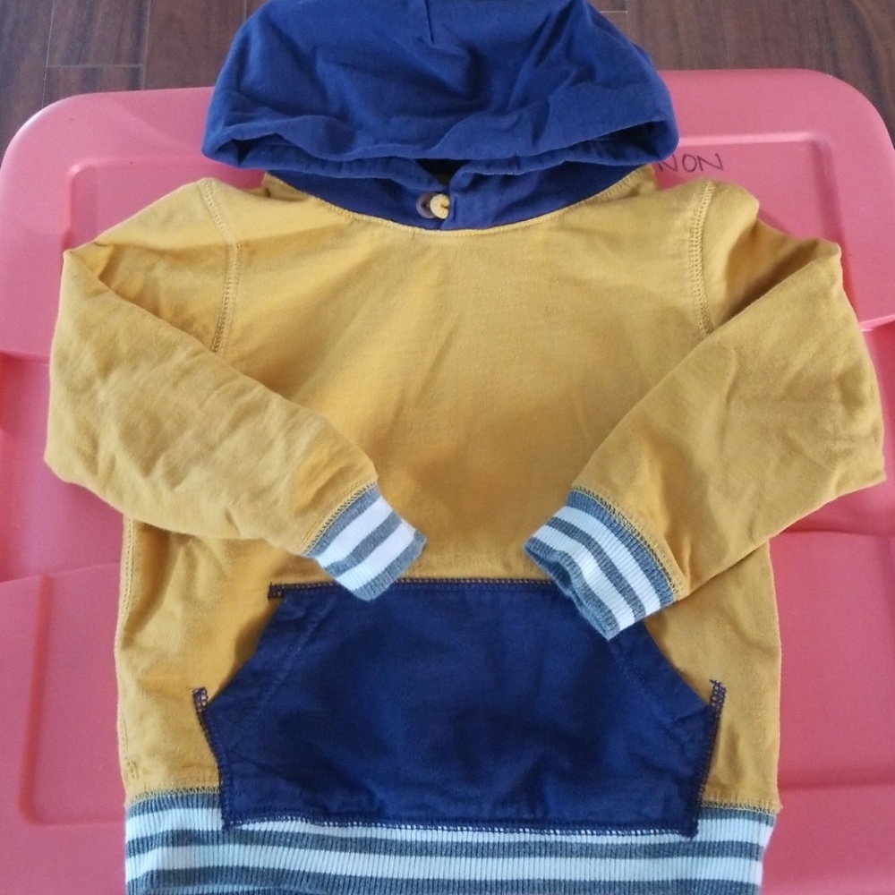 5T GAP hoodie /sweatshirt